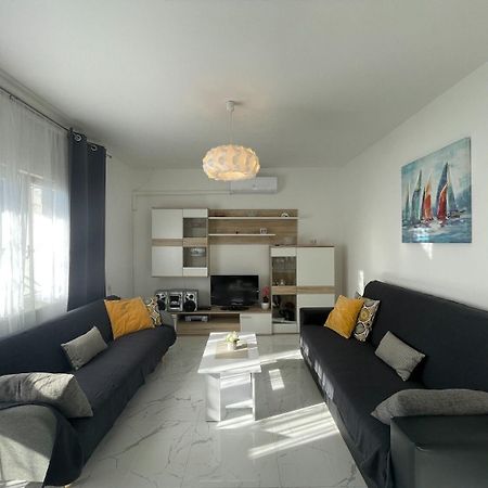 Apartments Paz Vinisce ภายนอก รูปภาพ